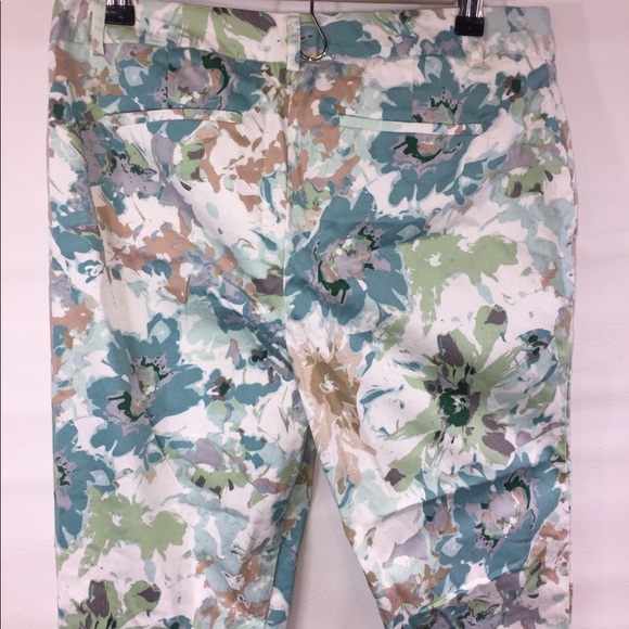 Van Heusen 3-$30🌈 - Picture 4 of 4